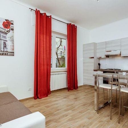 Apartamento Happy House Savona Exterior foto